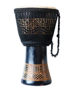 NOVICA Tambor Djembe de Madera Geométrico Blanco y Negro