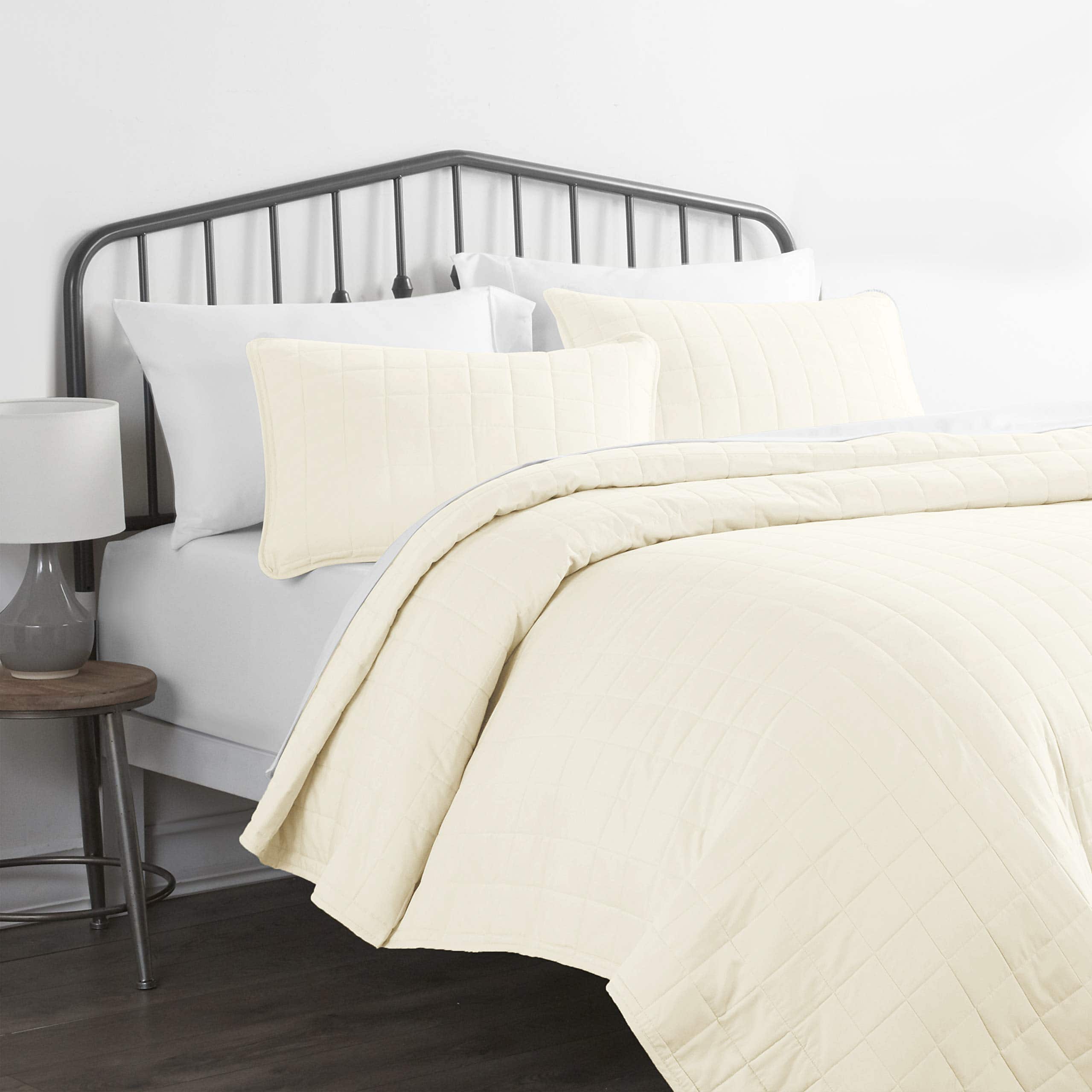 Juego de Cubrecamas de 3 Piezas Color Amarillo Tamaño Queen