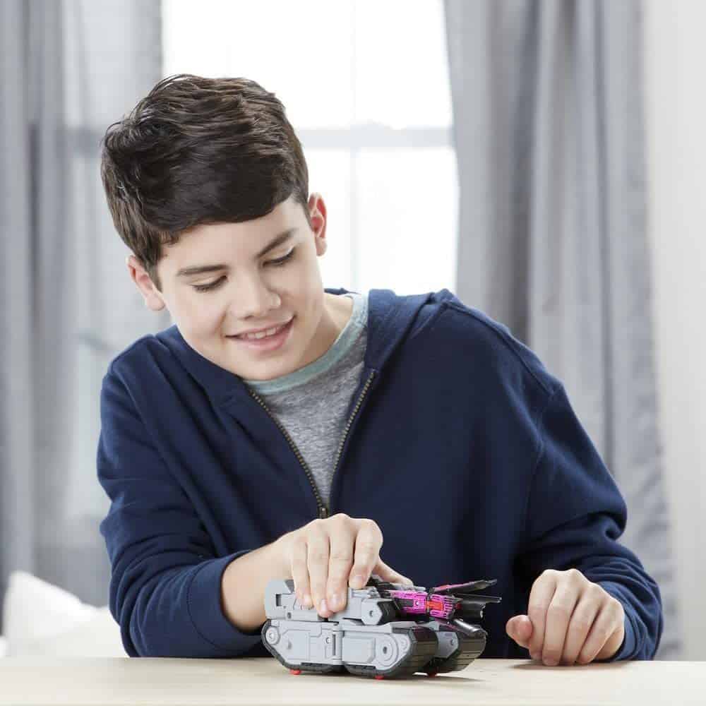 Figura de Acción Megatrón de Transformers Cyberverse Action - Imagen 8