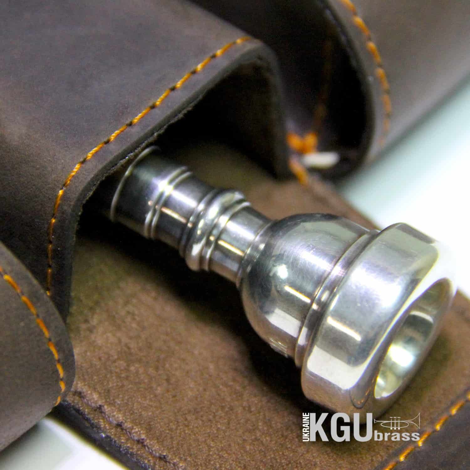 Estuche para Boquilla de Trompeta KGUBrass Piel Crazy Horse - Imagen 4