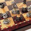 Juego de Ajedrez Staunton Cromado y Negro con Tablero de