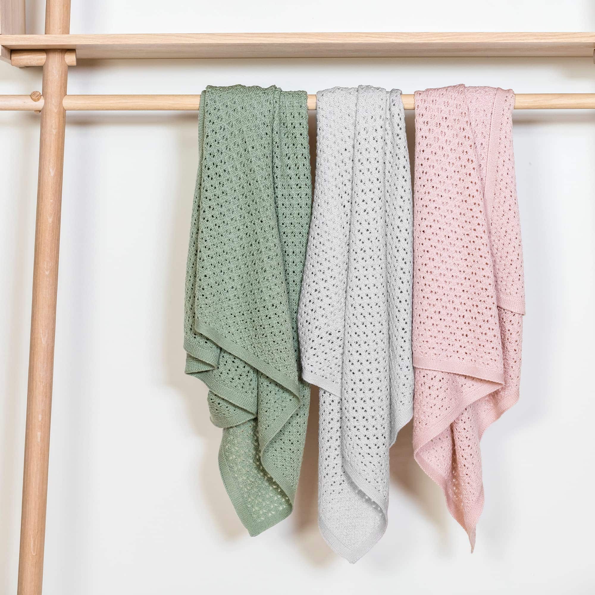 Manta de Lana Merino Stokke, Verde - Suave, Transpirable - Imagen 6