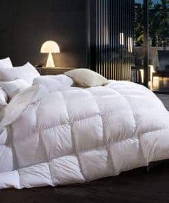 Edredón de plumas y plumón blanco sólido Three Geese para