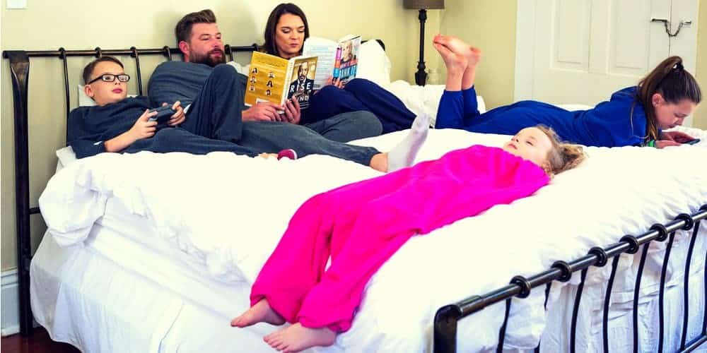 Manta portátil Cocoonsie (Pequeña, Azul Marino) - Imagen 9