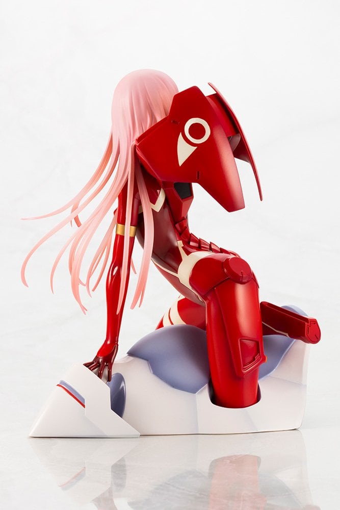 Figura PVC pre-pintada en escala 1 / 7 de Darling in the - Imagen 5