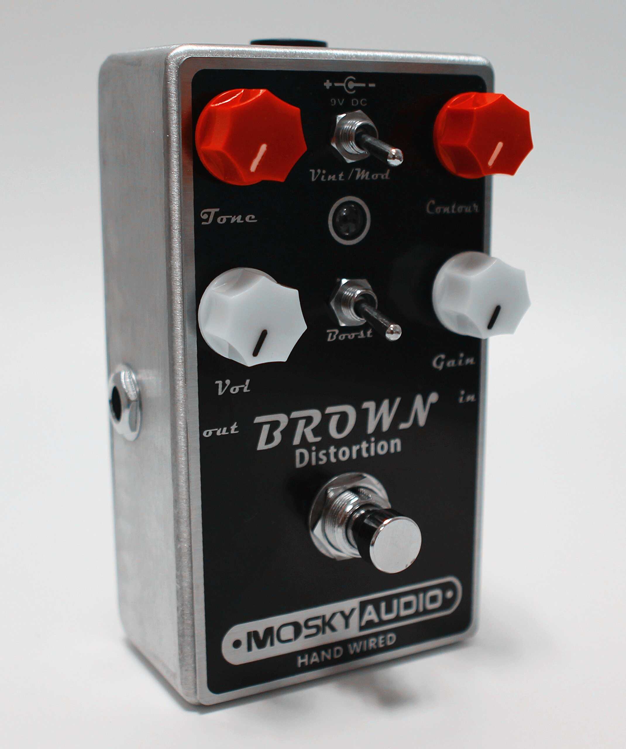 Pedal de Distorsión Mosky Audio BROWN con Doble Interruptor