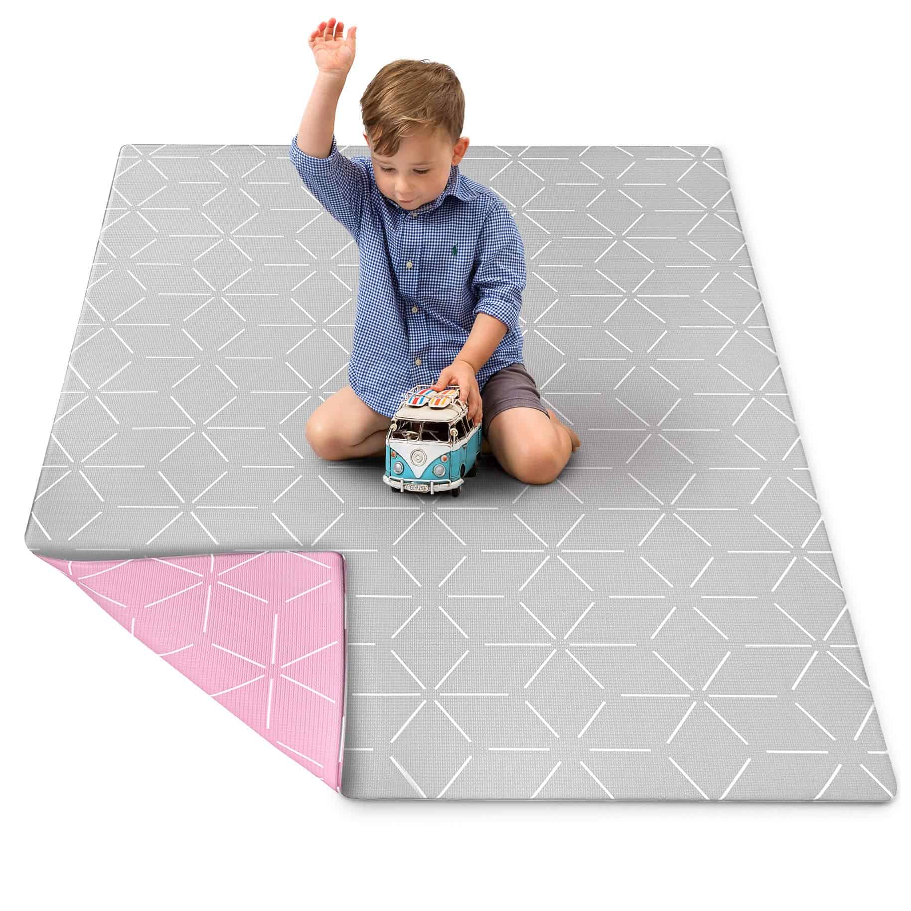 Tapete de Juego para Bebés Berry Lane | Pequeño 4.5 ft x