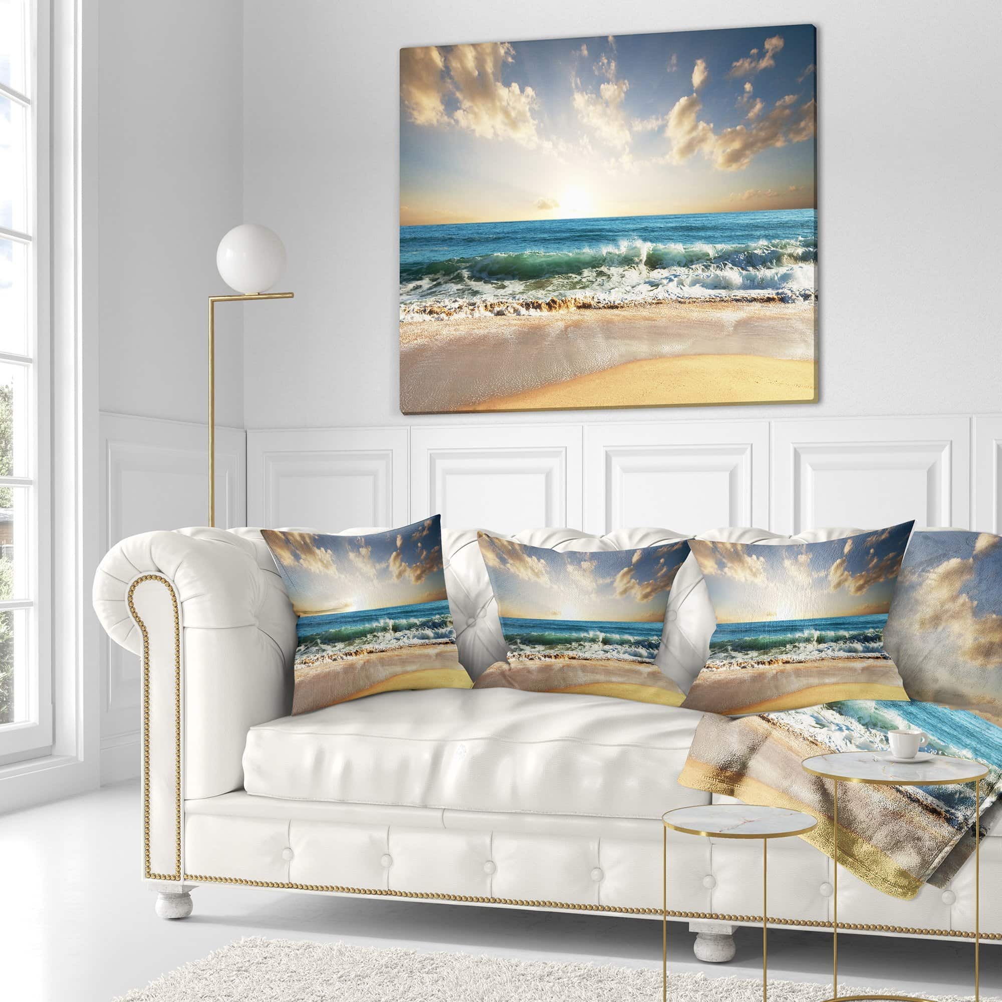 Almohada de diseño 'Cielo nublado y mar azul vibrante' para - Imagen 3