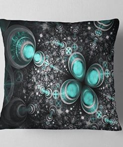 Designart Glittering Dark Green Fractal Flower' Almohada