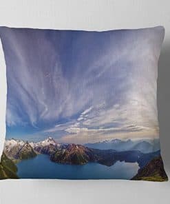 Designart Vista Impresionante del Lago Claro' Paisaje