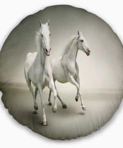 Almohadón Decorativo con Diseño de Caballos Blancos en