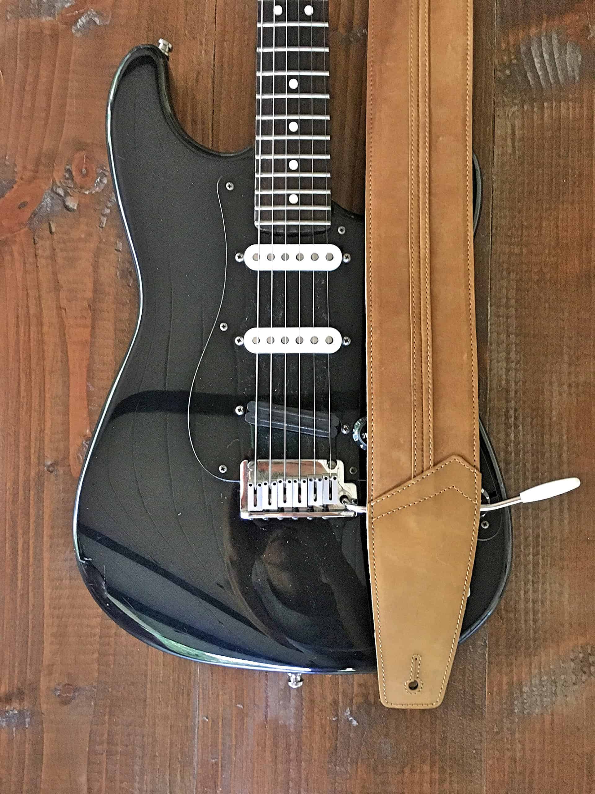 Correa de guitarra de cuero acolchado de grano completo - Imagen 8