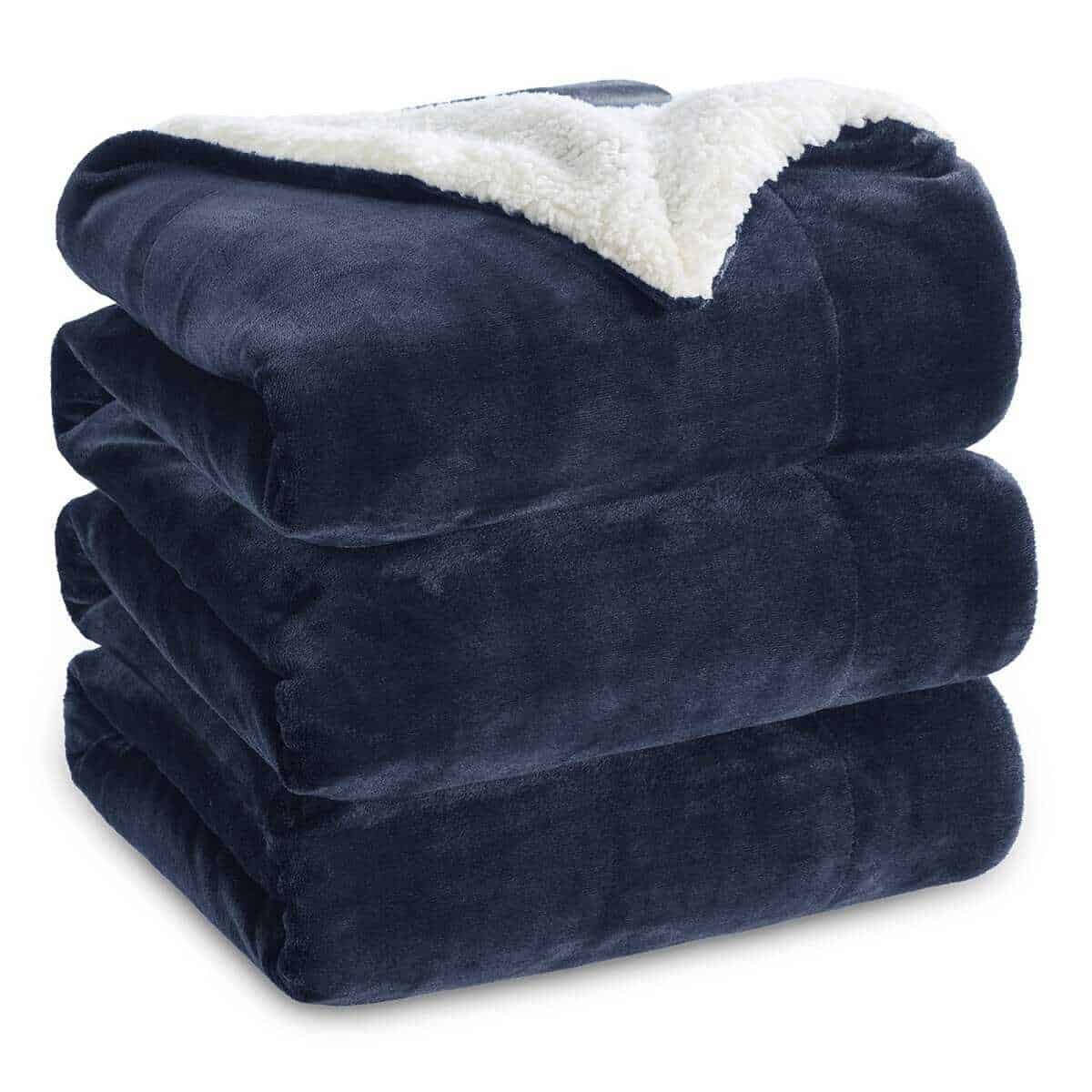 Mantas de sherpa de la marca Bedsure para cama tamaño King