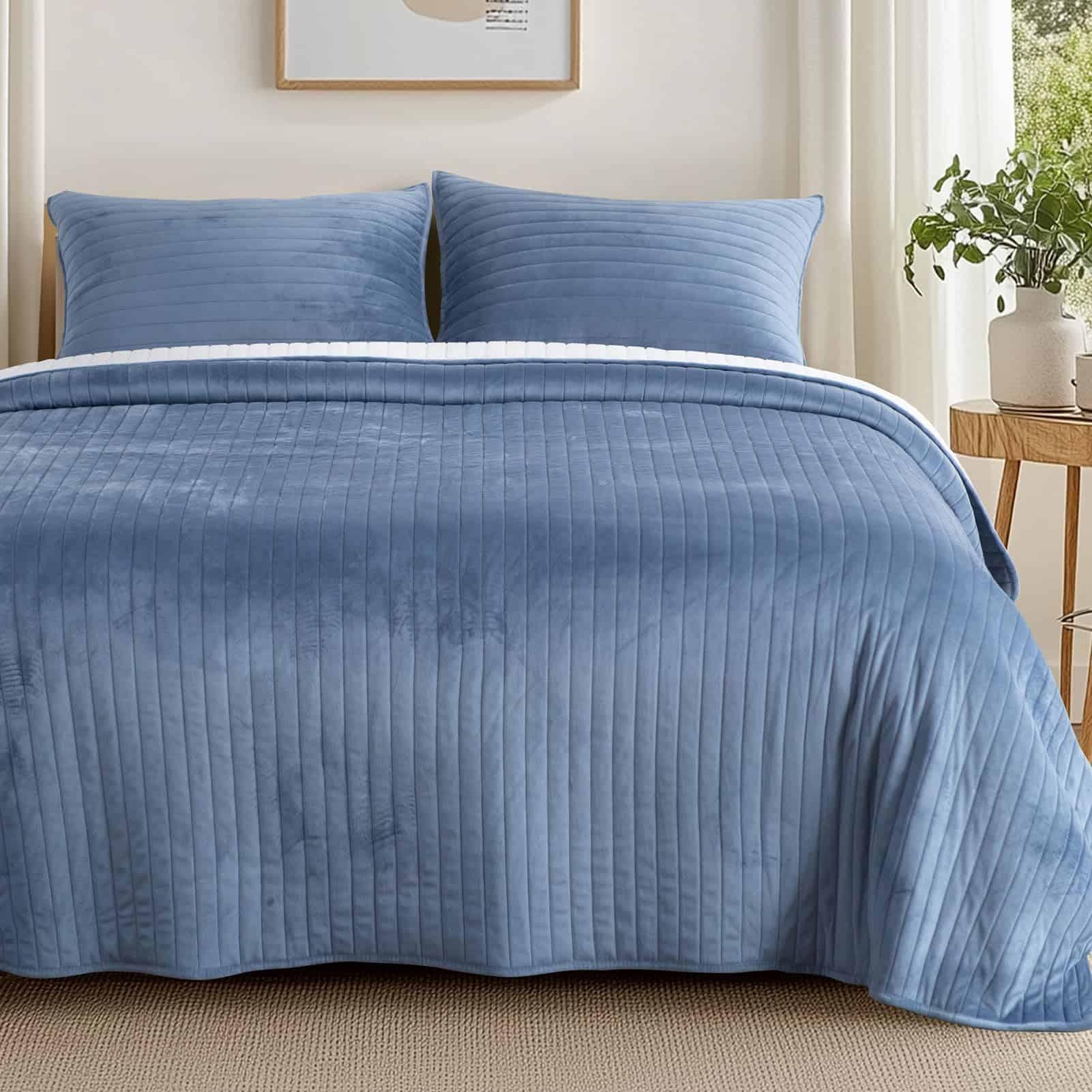 Juego de Colcha de Diseño Lujoso de Terciopelo -Azul Celesti