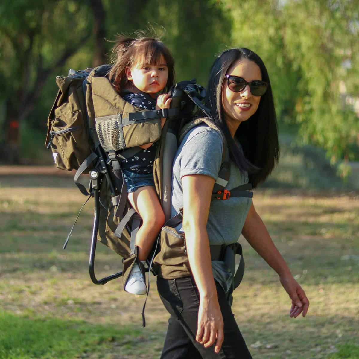 Mochila Portabebé ClevrPlus Urban Explorer para Excursiones - Imagen 4