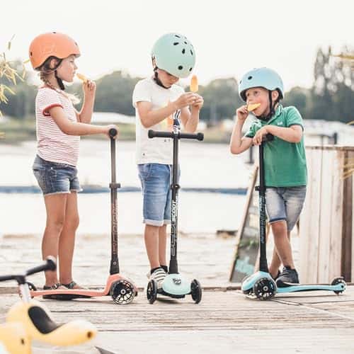 Patinete Scoot & Ride Highwaykick 3 LED Plástico/Metal - Imagen 9