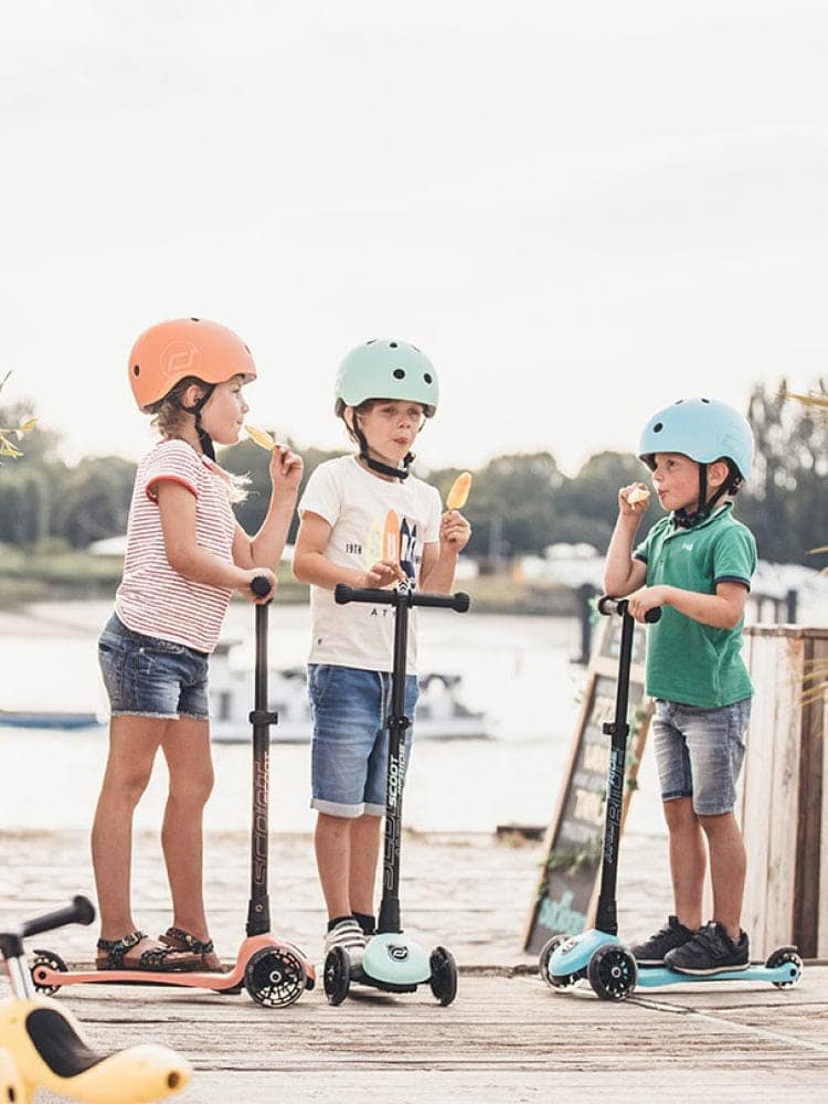 Patinete Scoot & Ride Highwaykick 3 LED Plástico/Metal - Imagen 5