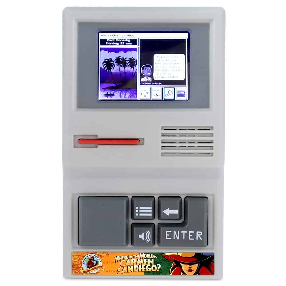 Juego Electrónico Portátil Carmen Sandiego de Basic Fun - Imagen 8
