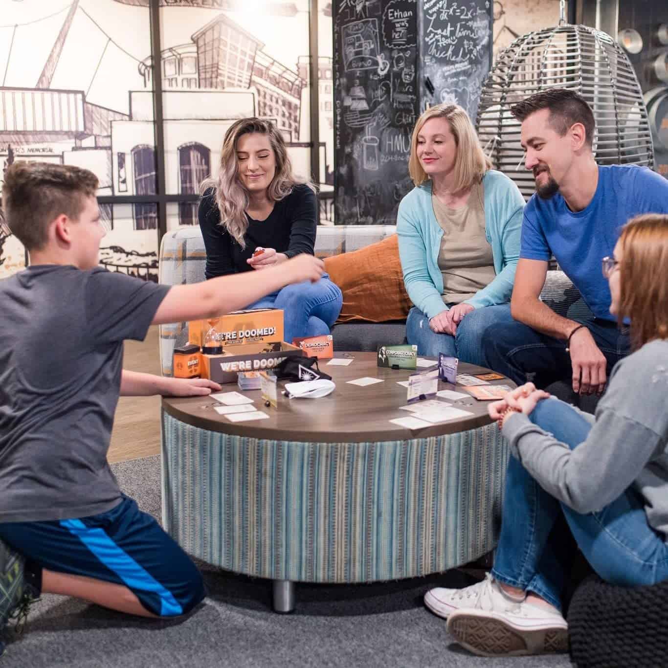 ¡Estamos Condenados! - Juego de Mesa de Supervivencia del - Imagen 7