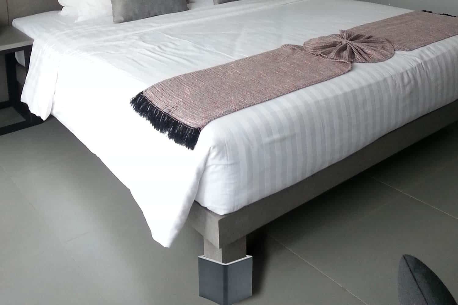 Elevadores de Cama DuraCasa de 5 Pulgadas - Se Adapta a - Imagen 7