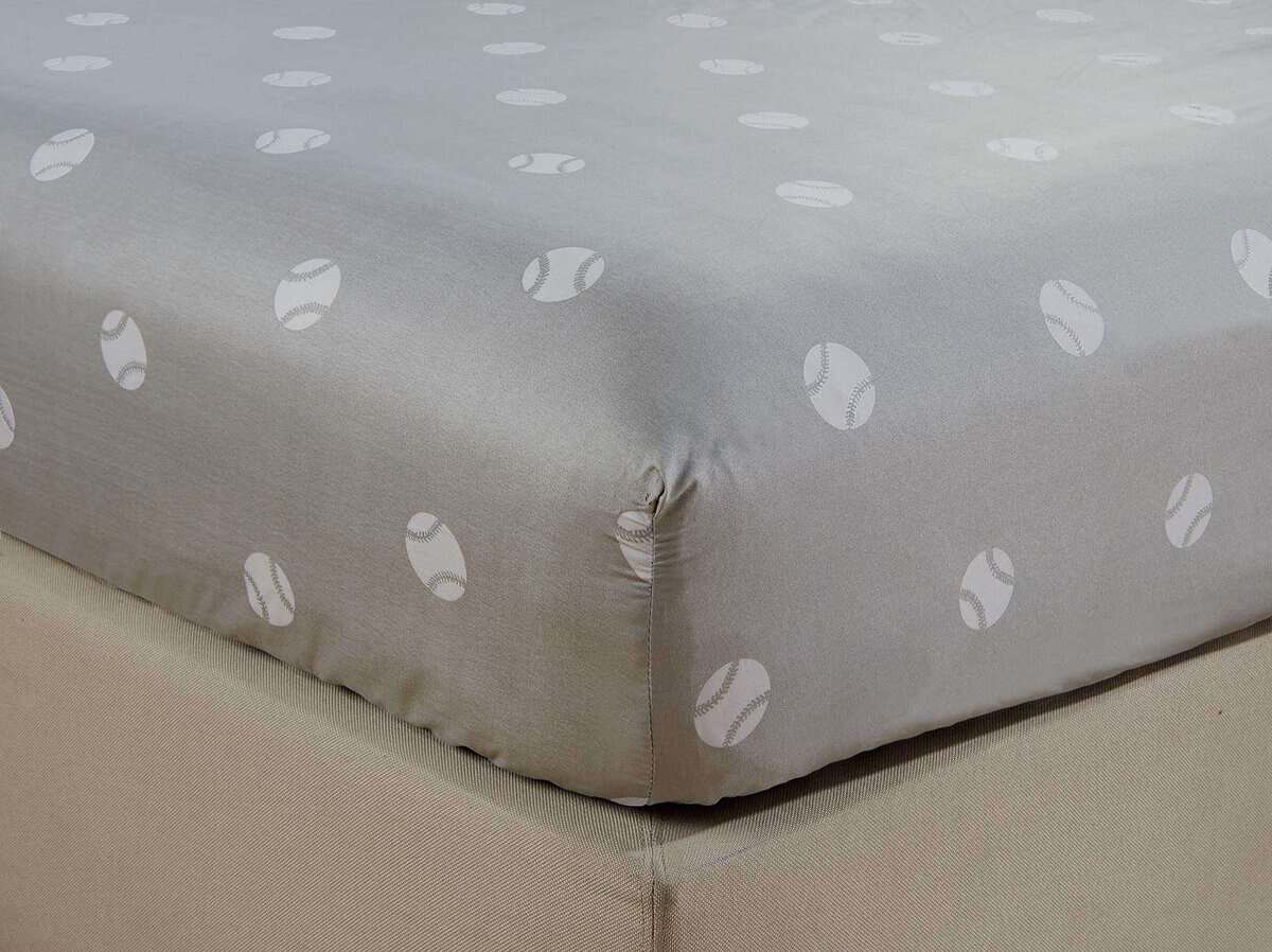 Juego de sábanas deportivas Chezmoi Collection -Gris/Blanco - Imagen 3