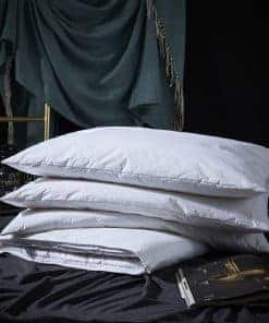 Almohada de Plumas de Ganso Ajustable de Tres Gansos,