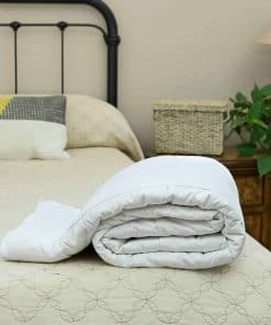 Edredón Relleno de Seda de Morera/Microfibra (Mezclada).