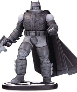 Estátua de Batman en Blanco y Negro: Batman Armado por