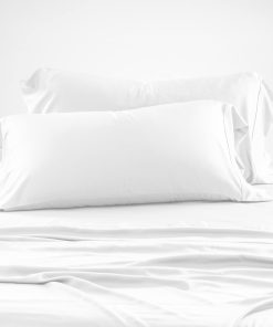 Funda de Almohada de Seda Olive + Crate Tencel Eucalyptus