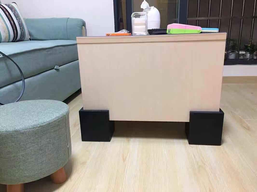 Paquete de 4 Elevadores de Muebles Cuadrados Negros - Imagen 7