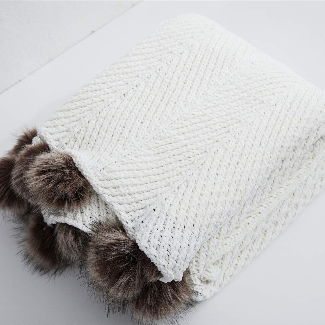 Manta de Lana con Pom Pom de Vctops - Súper Suave, Cálida y