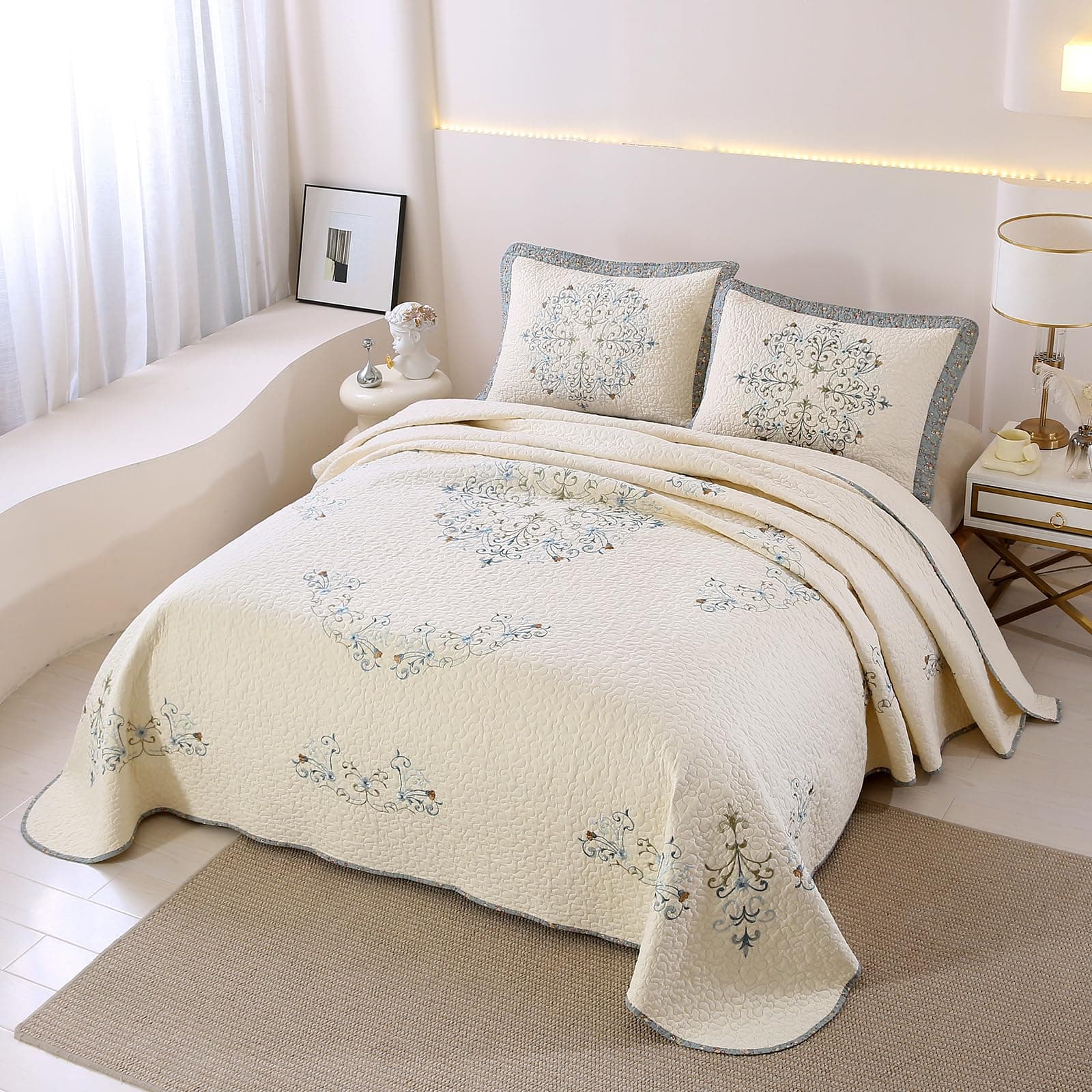 Juego de Colcha Acolchada Boho Floral Bordada 3 Piezas - Imagen 4