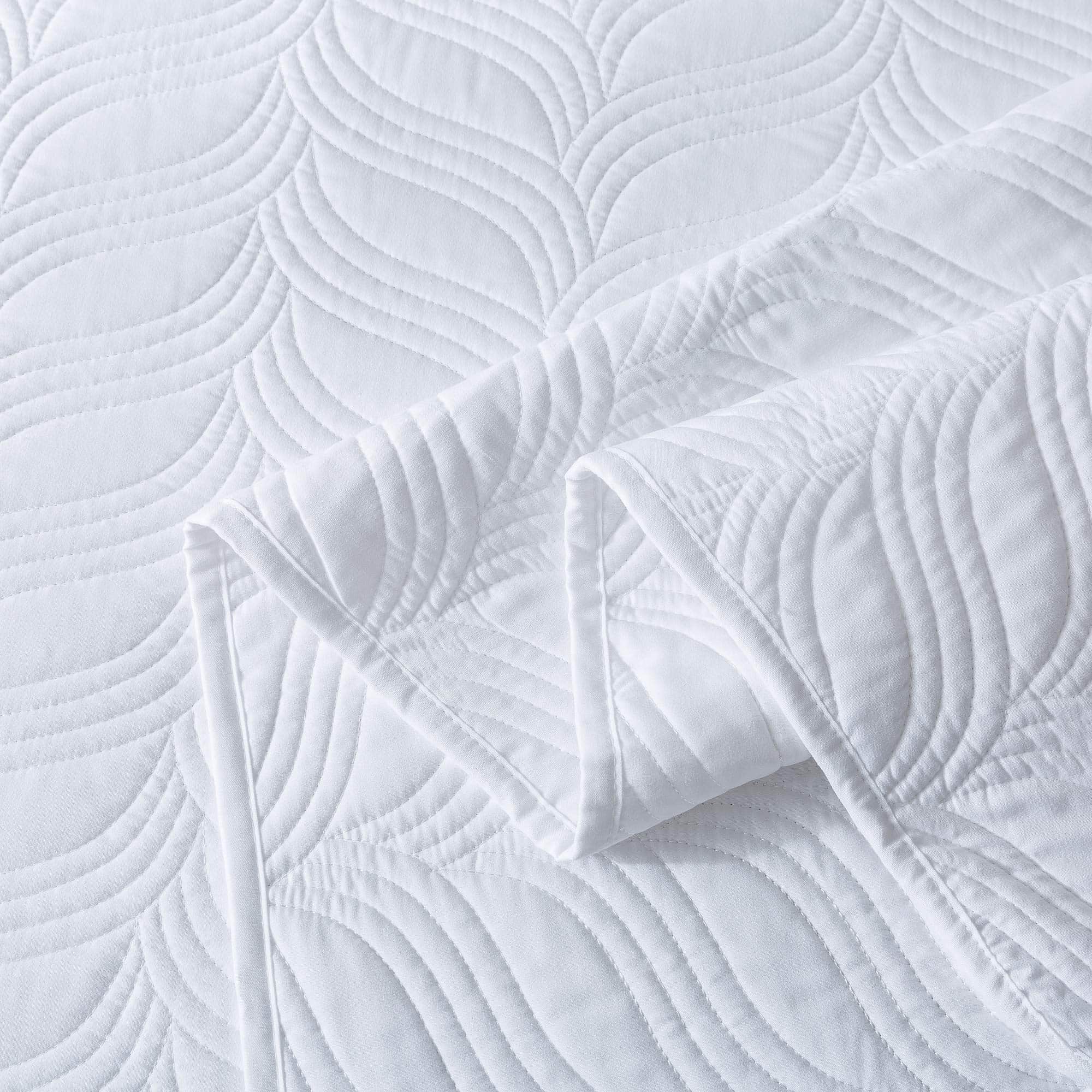 Conjunto de Colcha NALUKA Blanco 3 Piezas Ligero Cubrecama - Imagen 6