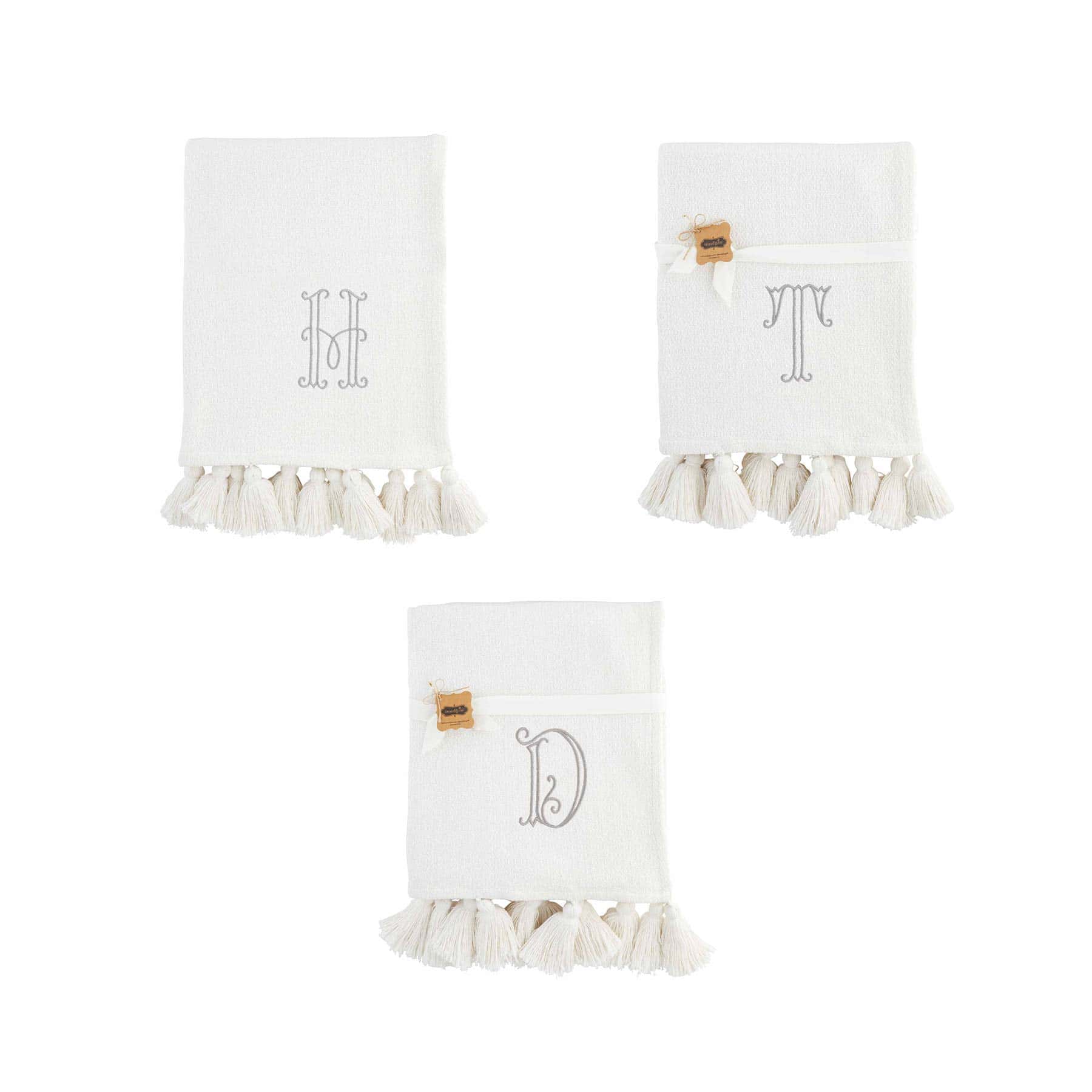 Manta Mud Pie Initial White (T), 50" x 60" - Imagen 3