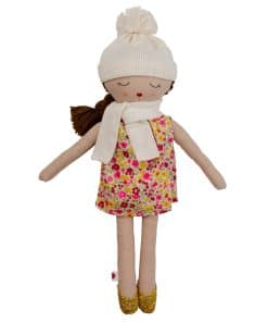 Muñeca de Tela Hecha a Mano Hailey de Hearts of Yarn para