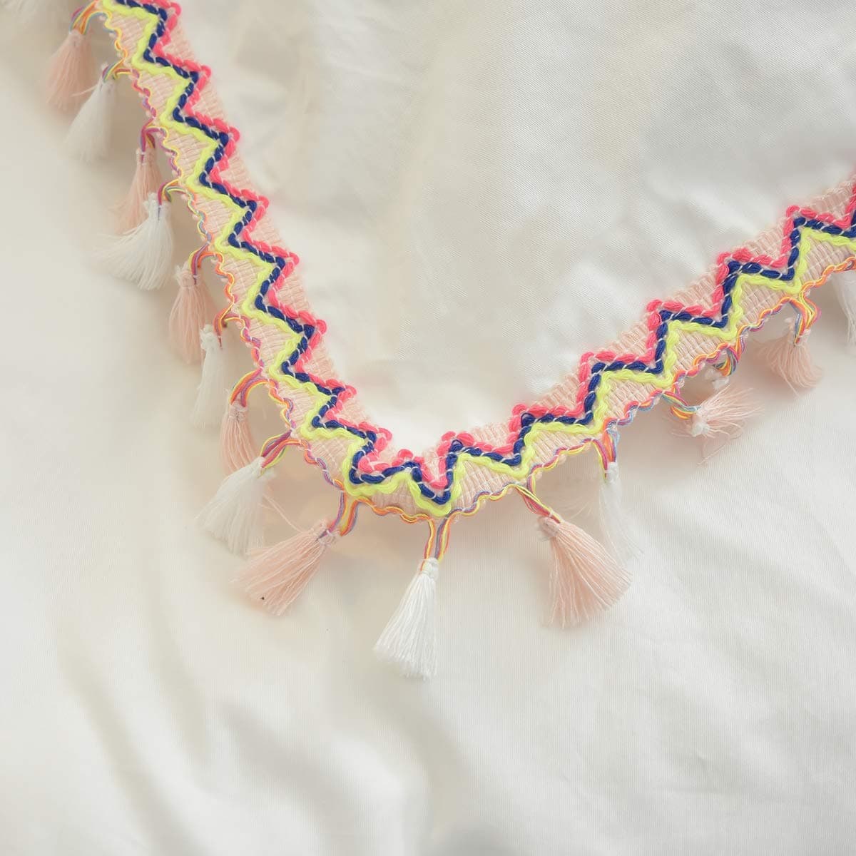 Juego de Ropa de Cama Boho Softta Tamaño Twin XL con Flecos - Imagen 9