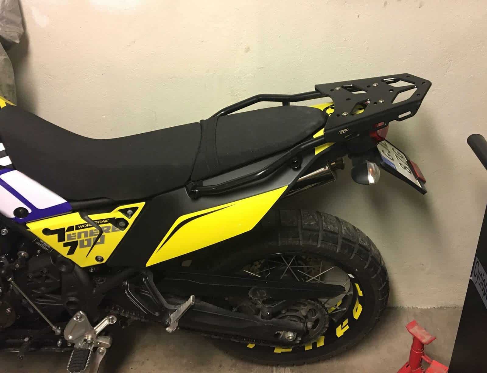 Portaequipajes Trasero de Kompozit GP con Soporte para pies - Imagen 10