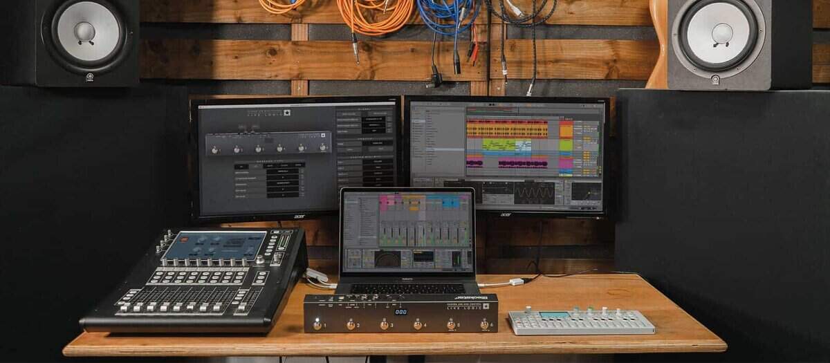 Controlador MIDI de Pie Blackstar Live Logic 6 Botones - Imagen 10