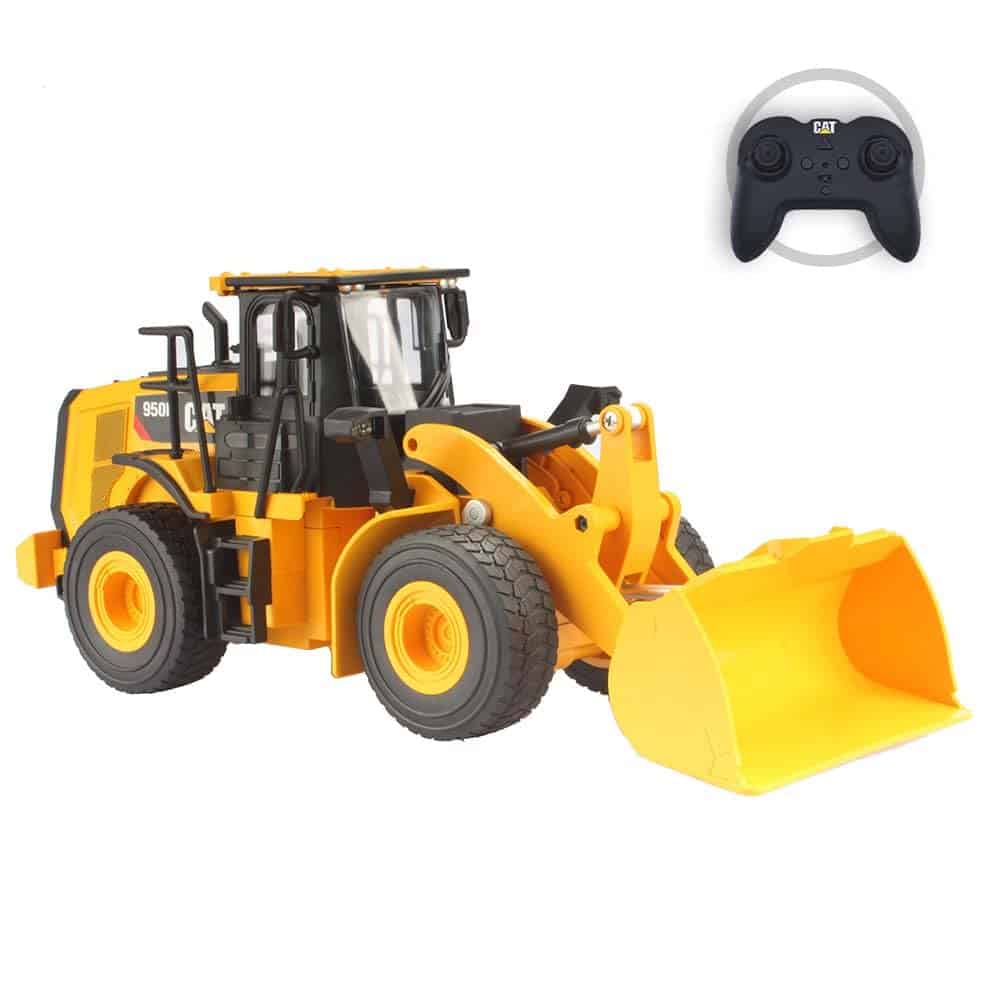 Diecast Masters RC Truck CAT 950M Wheel Loader | Tractor