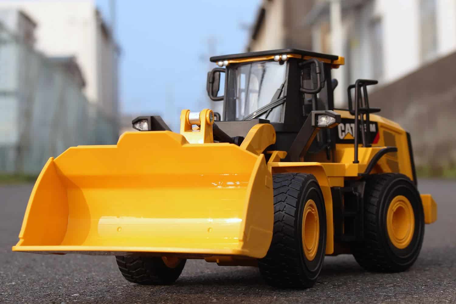 Diecast Masters RC Truck CAT 950M Wheel Loader | Tractor - Imagen 3