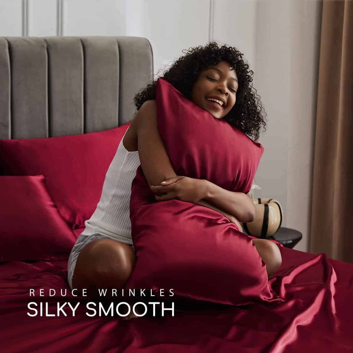 Juego de Sábanas de Satén MR&HM, Tamaño -Borgoña - Imagen 5