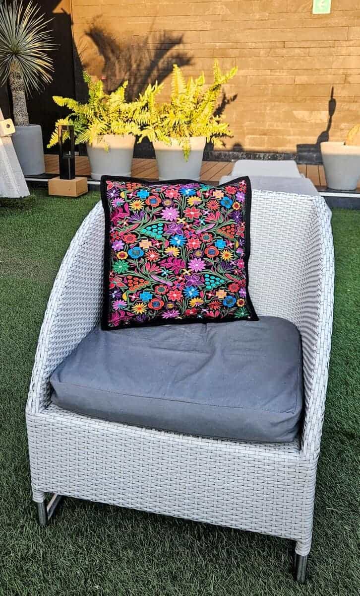 Funda de Cojín Hecha a Mano Mexicana ALKIMIA INC Bordado de - Imagen 3