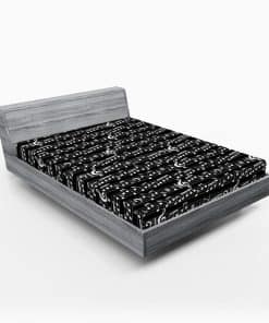 Funda de colchón con estampado de notas musicales y clave