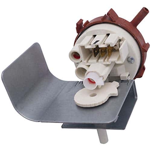 Supplying Demand WH12X10479 1811501 Interruptor de Presión