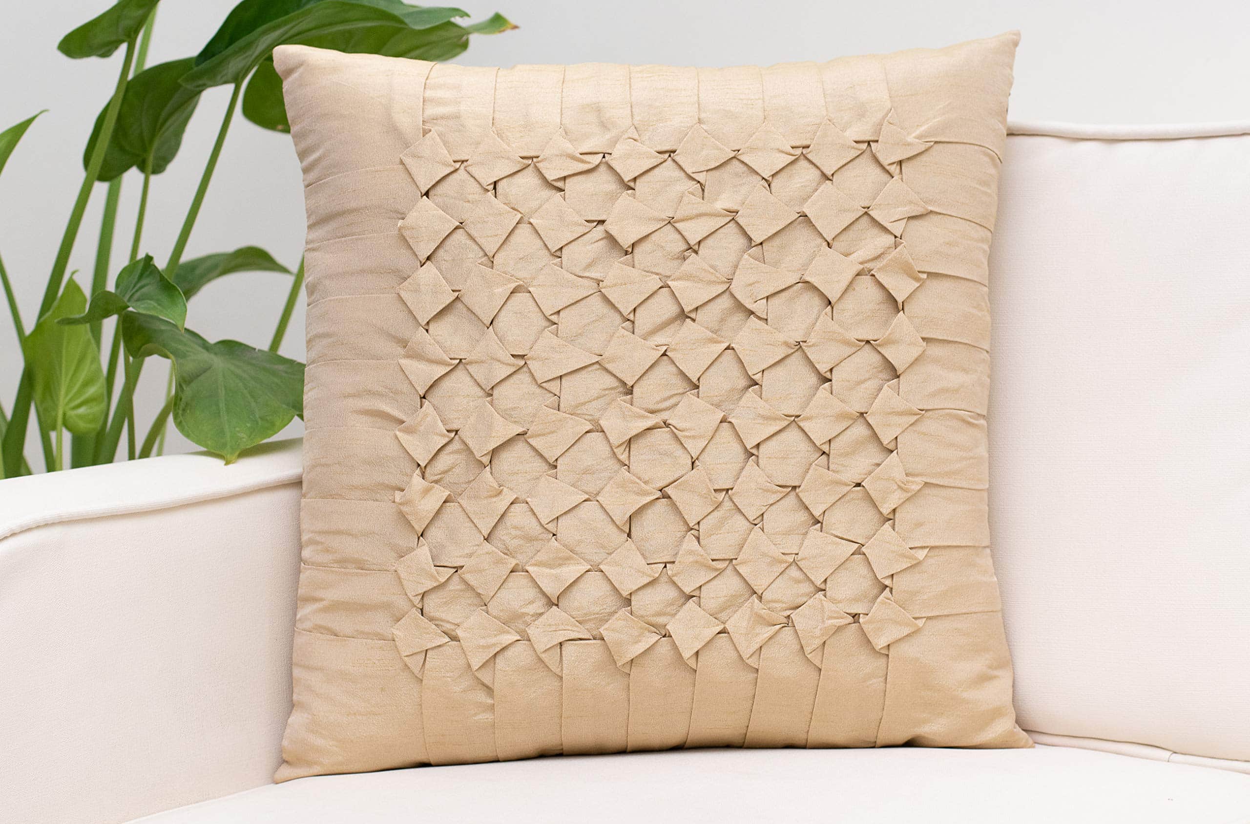 The White Petals Funda de Almohada Euro Dorada, Plisada - - Imagen 3