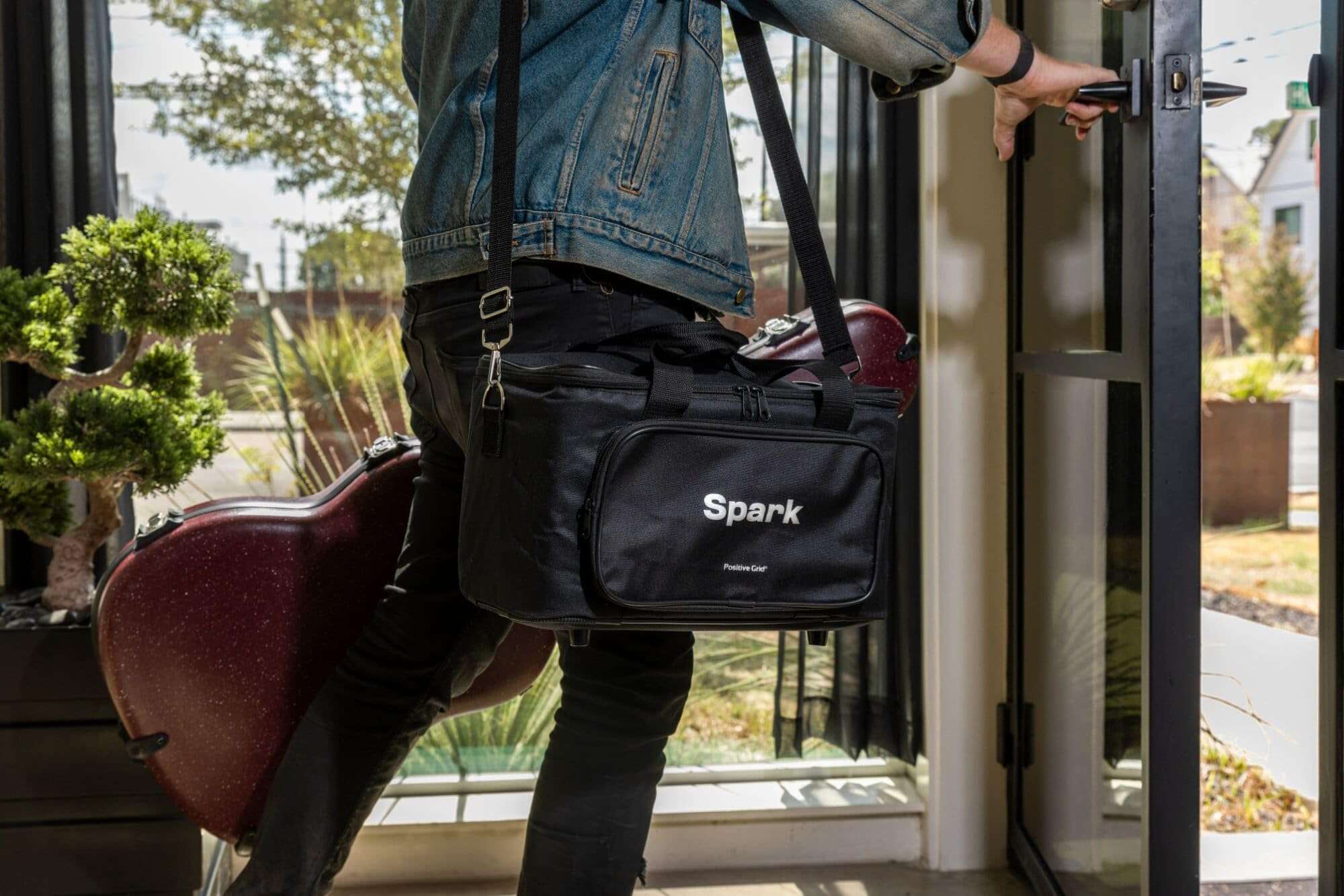 Amplificador de guitarra Positive Grid Spark + Paquete de - Imagen 4