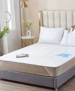 Protector de Colchón Elif Tamaño Queen, Impermeable,