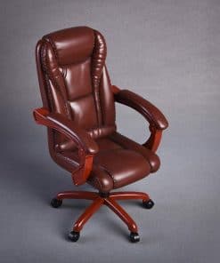 Silla giratoria para jefe de oficina a escala 1/6 para