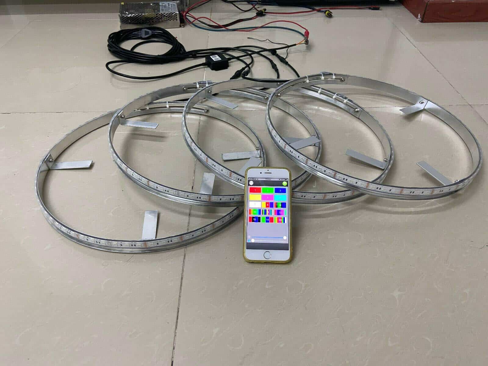 Kit de luces de rueda que cambia de color RGB de 17.5'' LED - Imagen 8