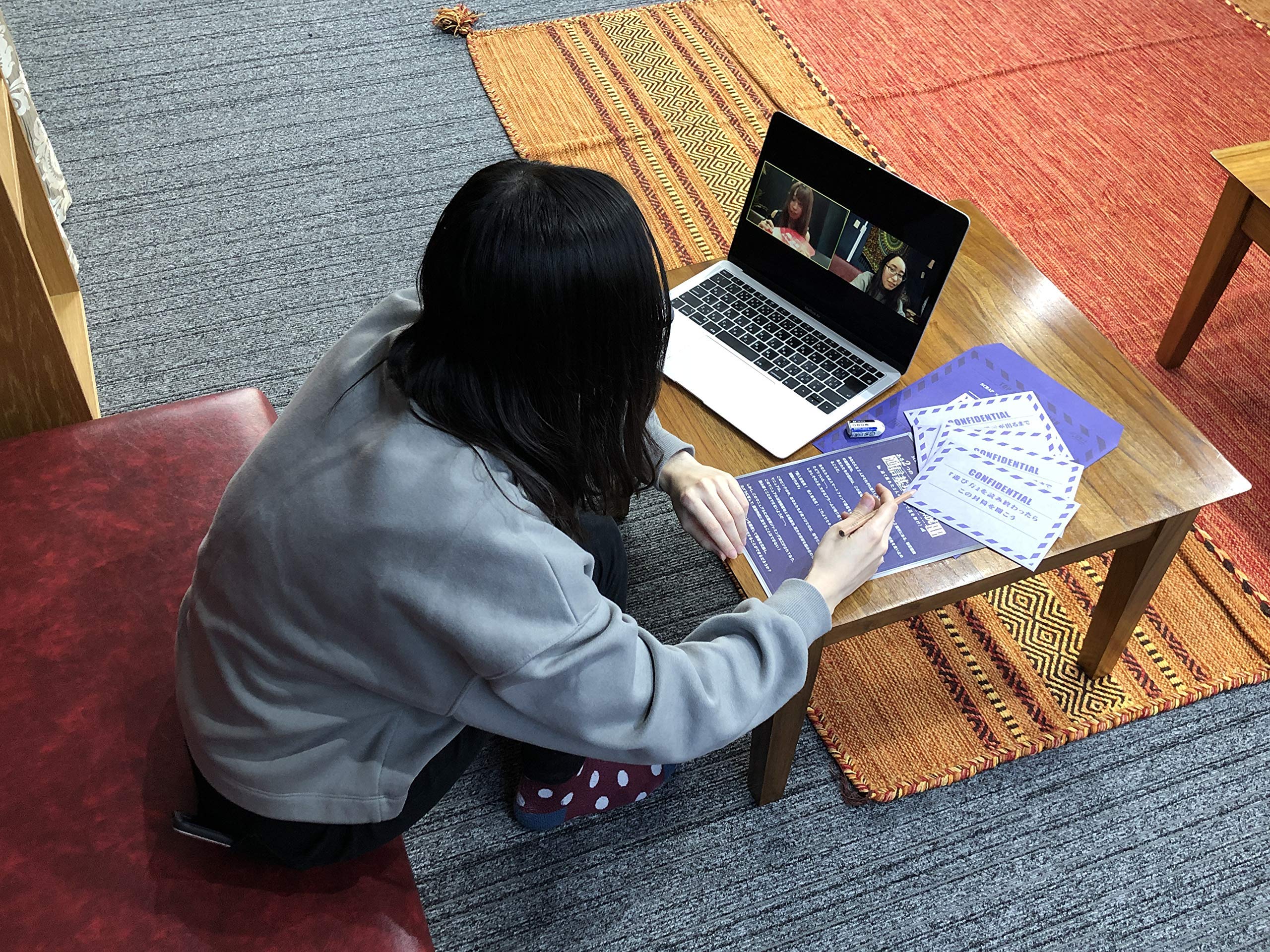 Juego de Escape de las Dos Estaciones Base - Kit de Juego - Imagen 8